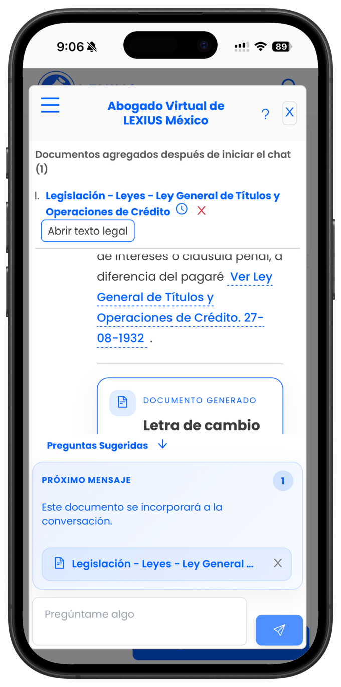 Placeholder: chat del Abogado Virtual donde se agregan varios documentos a una conversación ya iniciada y se ven como contexto del chat